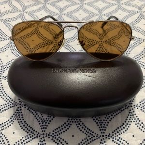 Aviator sunglasses